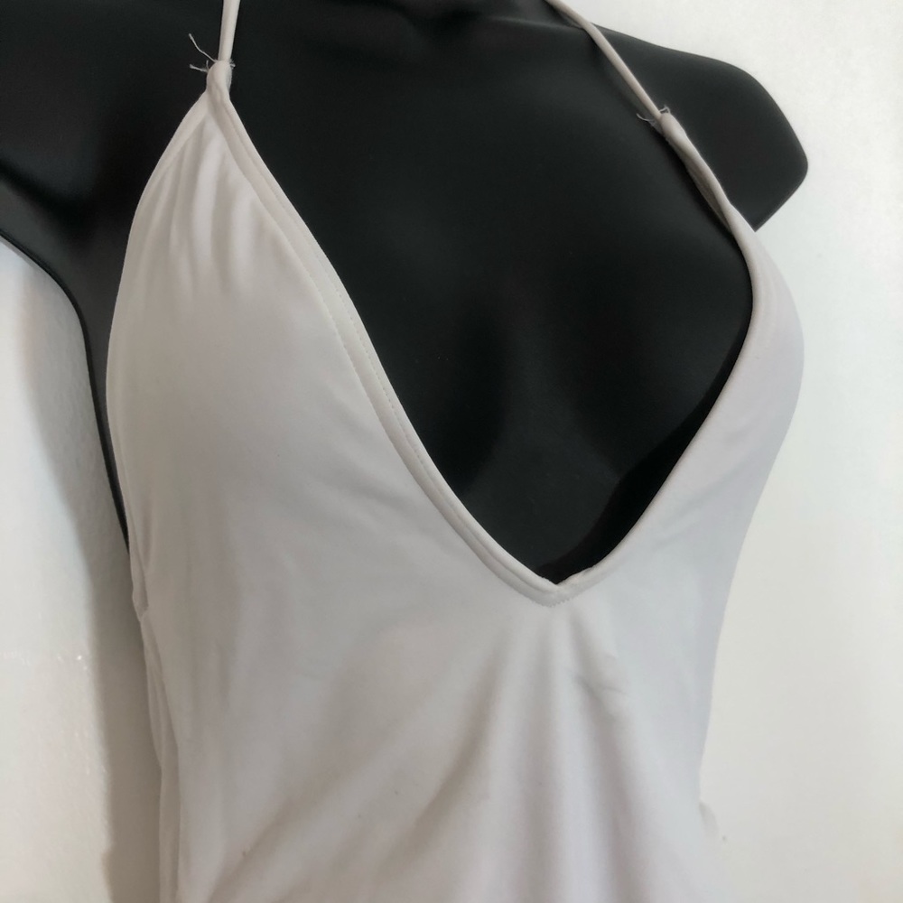 White One-piece swimsuit - Picture 2 of 5